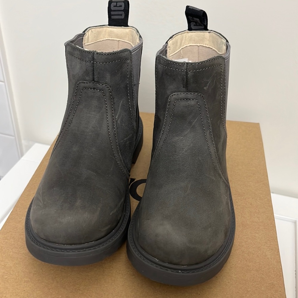 ✨Brand New✨ Kids UGG Boots